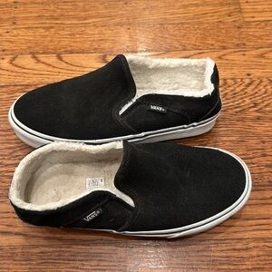 Vans Asher Black Fleece-Lined Slip-Ons